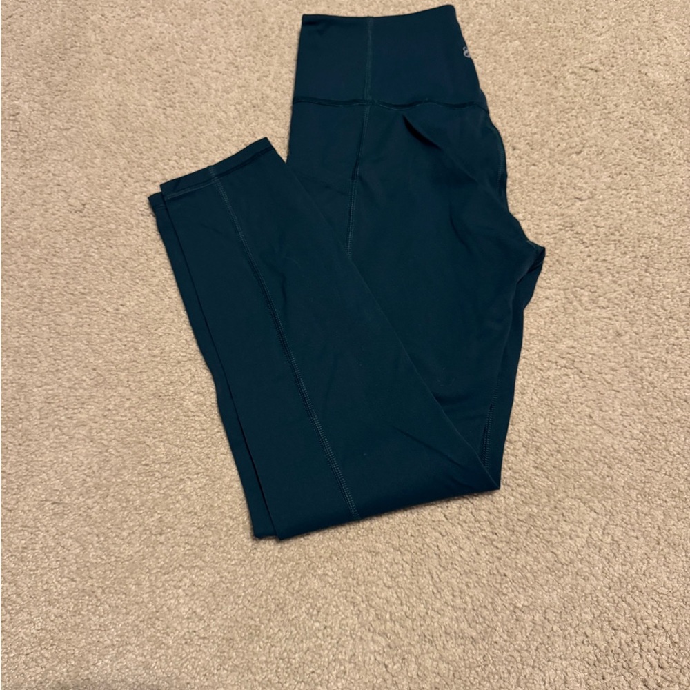 Lou & Grey Ponte Sporty Side Pocket Leggings